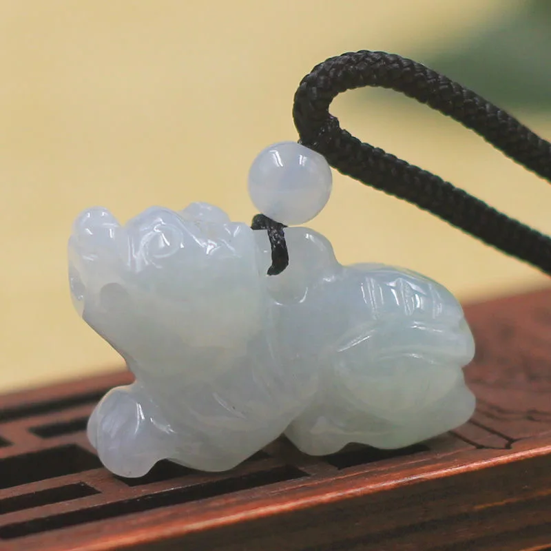 Natural Emerald Chinese Three  - Necklaces ulasan dan harga